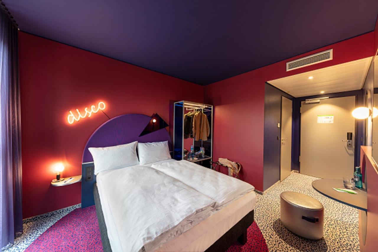 Ibis Styles Muenchen Perlach Exteriör bild